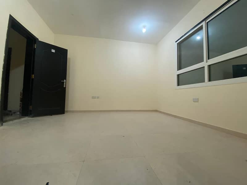 شقة في مدينة محمد بن زايد 1 غرفة 40000 درهم - 4599698