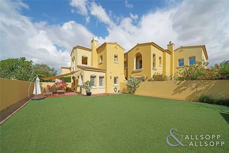 Exclusive | Huge Plot | Great Location Exclusive | Huge Plot | Great Location
