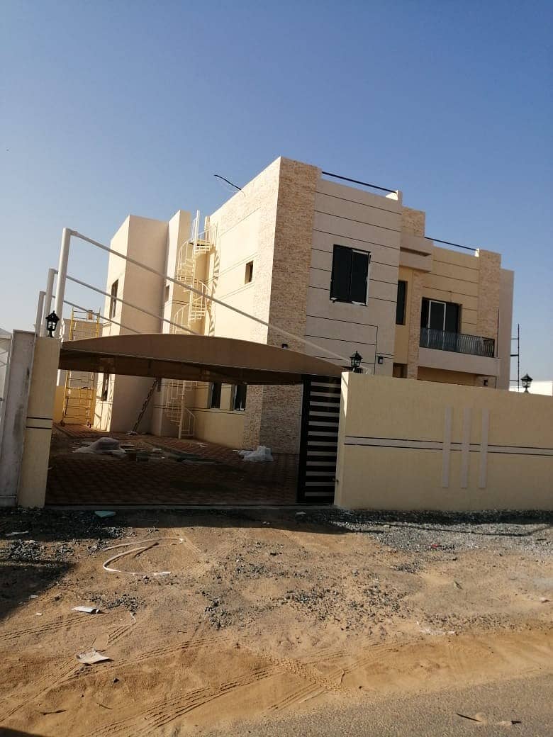 For sale, villa in Sharjah, Hoshi, an elegant finish