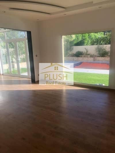 Cheapest 4 Bed - One of the Prime Locations - Grab it soon! Cheapest 4 Bed - One of the Prime Locations - Grab it soon!