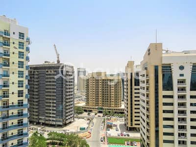 2 Bedroom Apartment for Sale in Dubai Sports City, Dubai - Corner Unit 2 Bedroom Apartment for Sale in Dubai Sports City, Dubai - Corner Unit