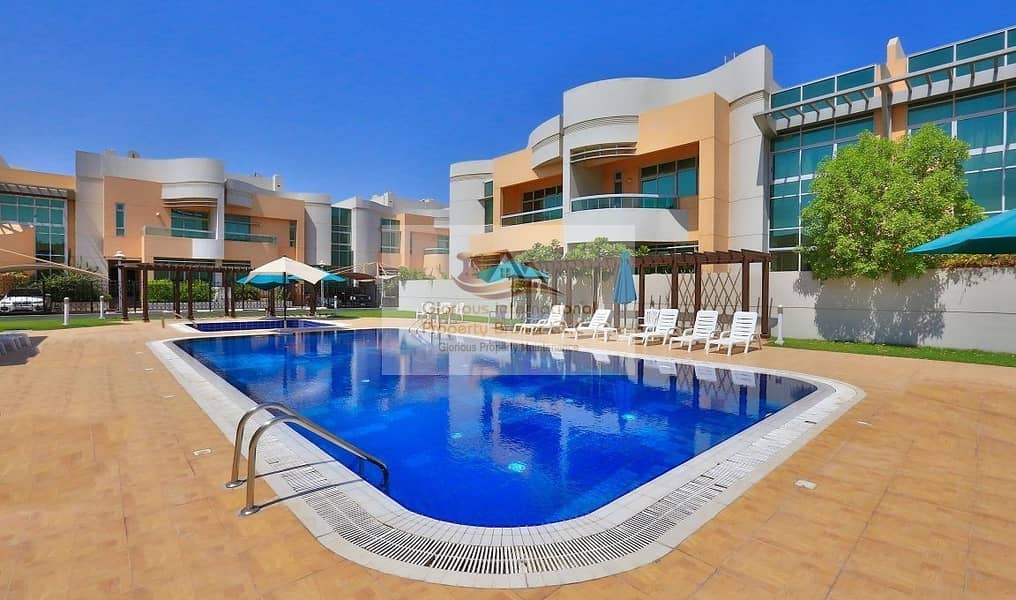 HIGH QUALITY 5BR Villa w/ Facilities Khalifa Park