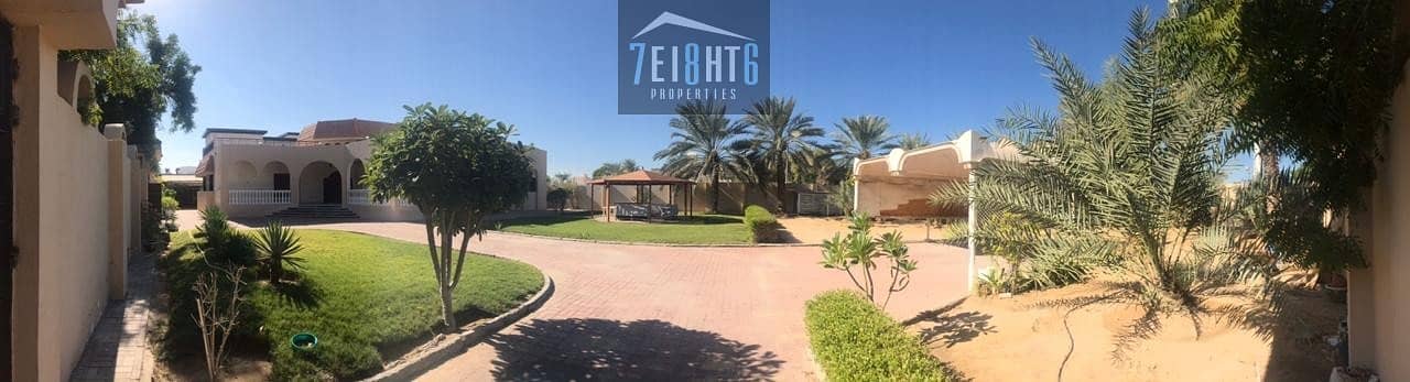 Beautifully presented: 4 b/r good quality independent villa + maids room + large garden Beautifully presented: 4 b/r good quality independent villa + maids room + large garden