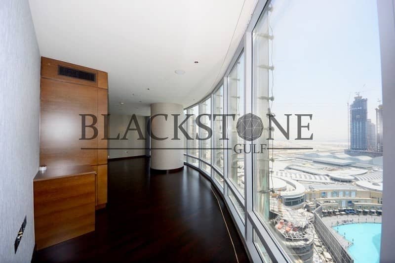 10 2BR + STUDY APT | STUNNING FOUNTAIN VIEW