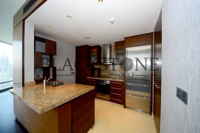 11 2BR + STUDY APT | STUNNING FOUNTAIN VIEW