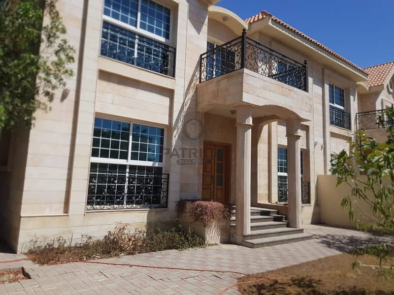 Luxury 5 Bedroom Villa for Rent in Al Safa 2