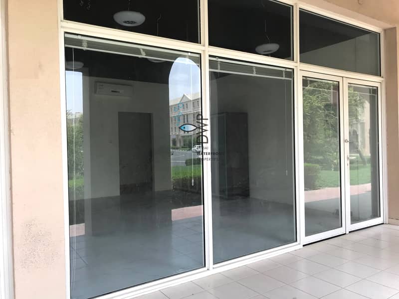 Commercial / Retail Shop#14 for Rent| P21 France Cluster