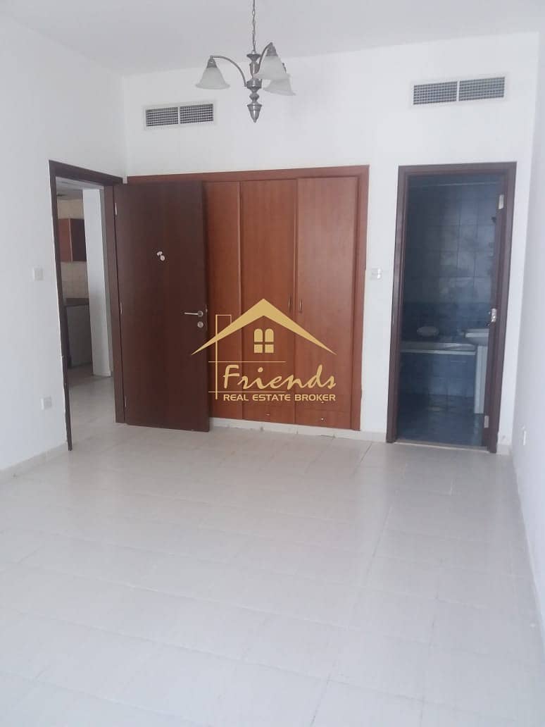 BEST DEAL FOR 1 BHK WITH BALCONY in Emirates Cluster is FOR RENT!