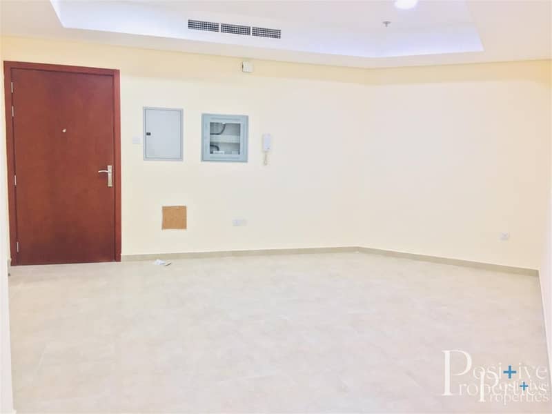 BRAND NEW 2+ STORAGE ROOM IN JLT NEAR METRO