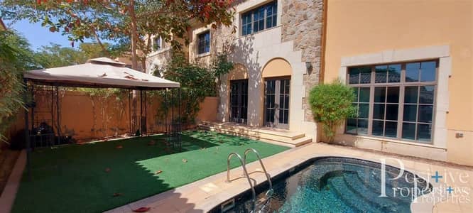 Exquisite Home | Upgraded Kitchen | Private Pool Exquisite Home | Upgraded Kitchen | Private Pool