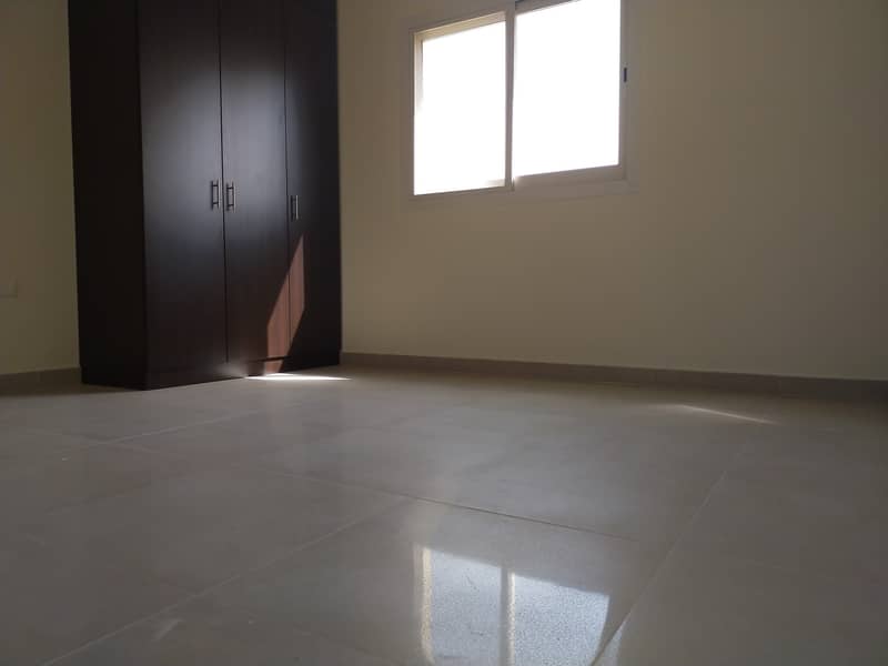 CHEAP AND SAME LIKE NEW 2BHK JUST 40K IN AL WARQAA NEAR MASJID