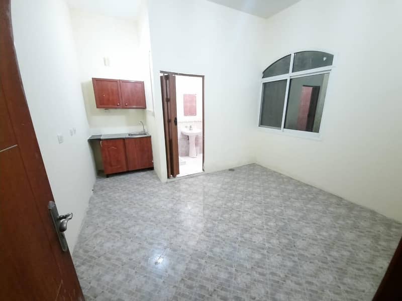 Excellent Studio wd Private Yard in 1500 Dhs (18000/Yearly) in MBZ