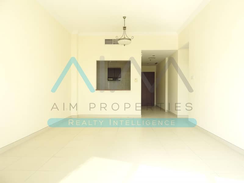 8 Price Drop Alert | Bright n Spacious One Bedroom | Over Looking Dubai Canal | Scala Tower | Business Bay
