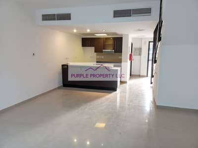 Well Maintained Single Row Villa With Private Garden Well Maintained Single Row Villa With Private Garden