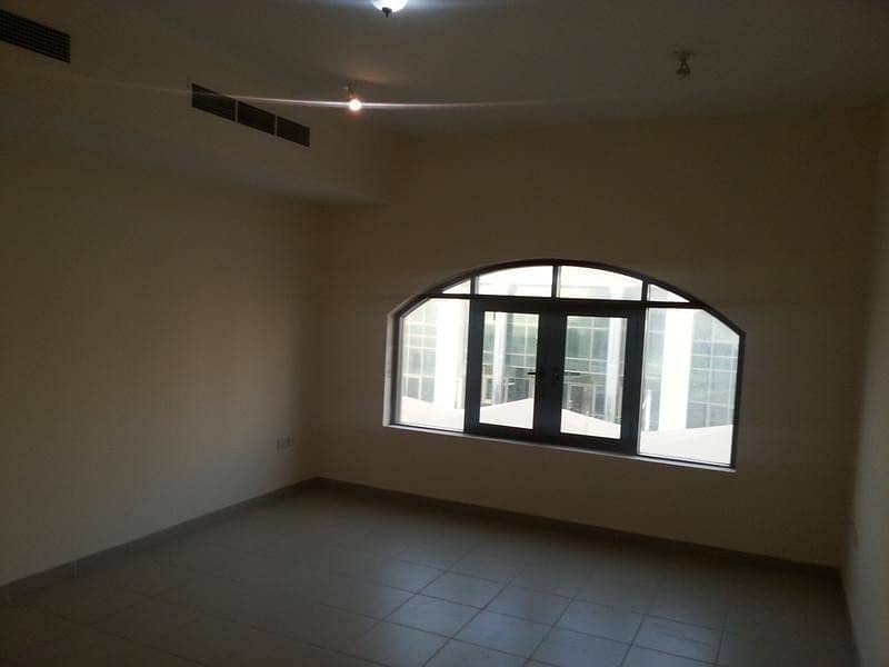 Квартира в Мохаммед Бин Зайед Сити, 3 cпальни, 65000 AED - 4602167