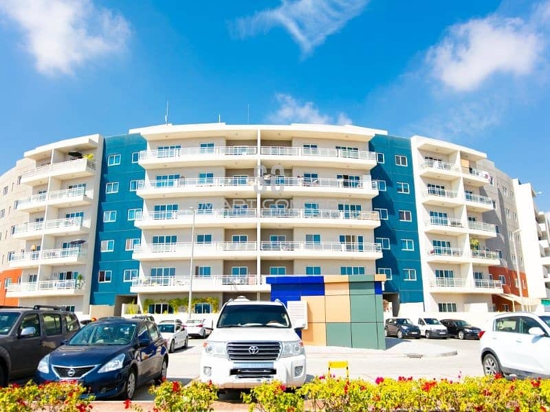 Breathtaking interior| Great layout| No ADM Fees Breathtaking interior| Great layout| No ADM Fees