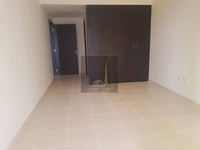 Specious 1 Bedroom available in Queue Point Liwan