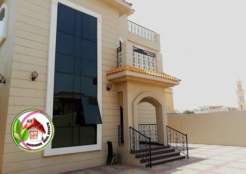 Villa for sale with modern specifications, great location, ending safety for you and your family, freehold, without down