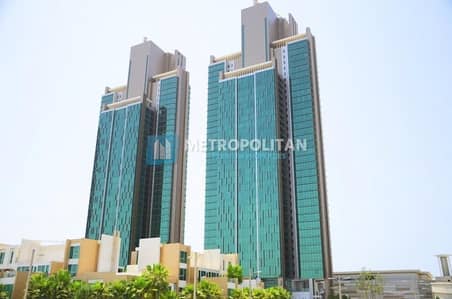 Stunning 2BR w/ Study Room & Maid's Room Stunning 2BR w/ Study Room & Maid's Room