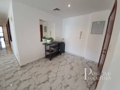 Luxury Interior Upgrade - Furnished - Sea Views Luxury Interior Upgrade - Furnished - Sea Views