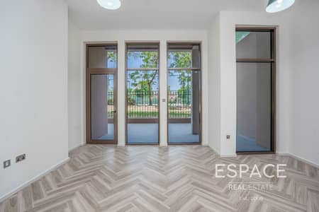 Beautiful Views | Corner 3 Bed | Vacant Beautiful Views | Corner 3 Bed | Vacant