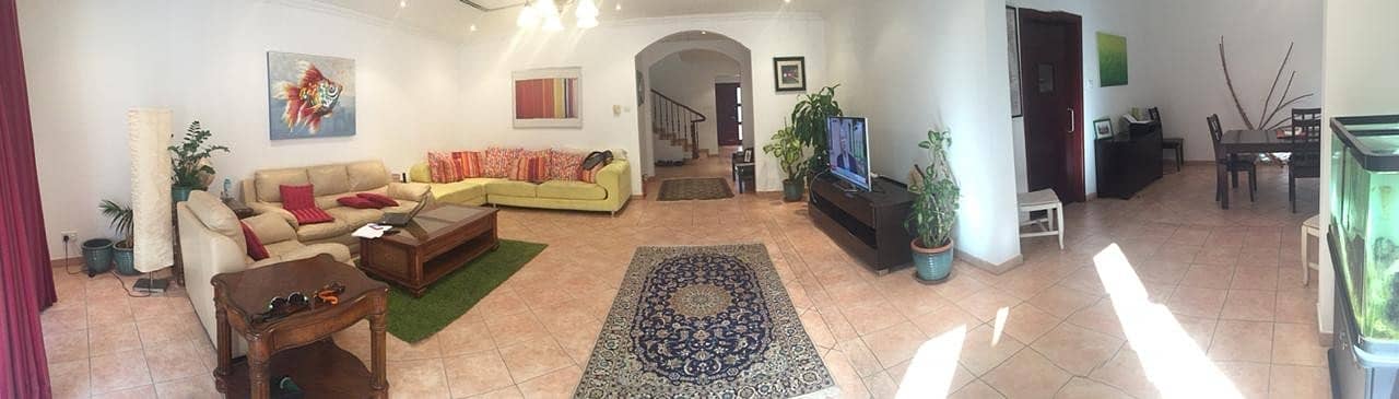 Well Maintained 3BR + Study I Vacant: 2 July 2020 Well Maintained 3BR + Study I Vacant: 2 July 2020