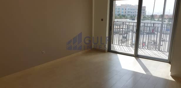Brand new with balcony studio in Genesis bldg Brand new with balcony studio in Genesis bldg