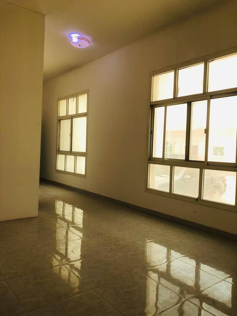 شقة في مدينة محمد بن زايد 1 غرفة 32000 درهم - 4580167