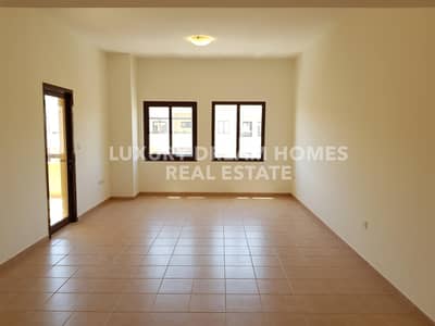 Luxury 3BR + Maid Room Luxury 3BR + Maid Room