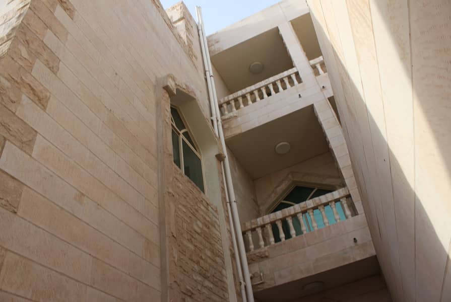 villa for rent in Al Mushrif - 9 master bedroom - private entrance