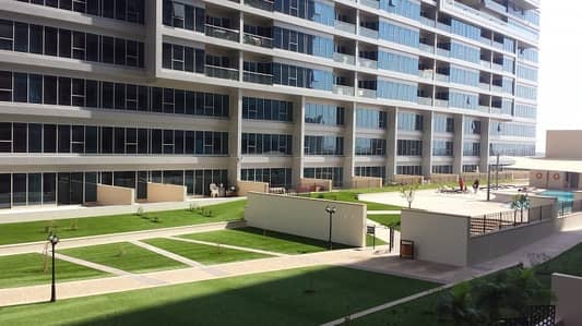 Higher Floor | No Balcony | From July 1 Higher Floor | No Balcony | From July 1