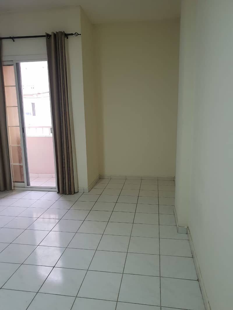 1 bedroom for rent int city Italy cluster with balcony only for 26k ONLY
