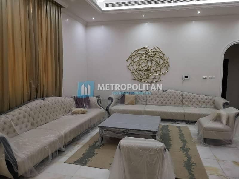 Exclusive Vacant Villa |GCC only | Fully furnished