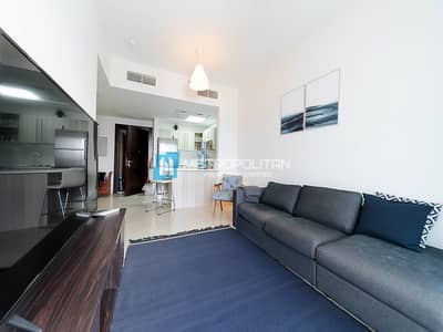 Fully furnished I Spacious 3 Bedroom w/ pool view Fully furnished I Spacious 3 Bedroom w/ pool view