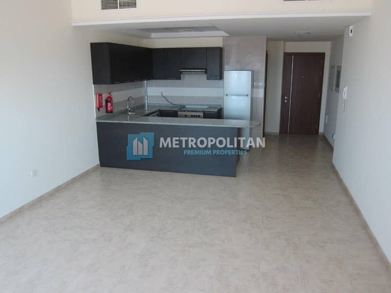 Vacant Well Maintained 1 Bedroom in JVT Imperial Vacant Well Maintained 1 Bedroom in JVT Imperial