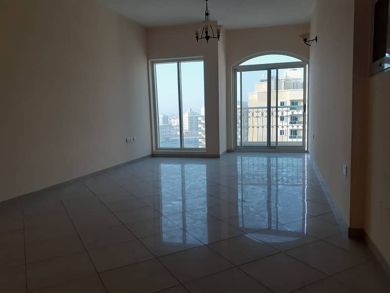 SPACIOUS 2 BEDROOM HALL 30 DAYS FREE 3 WASHROOM READY TO MOVE 45K 6 CHQS. SPACIOUS 2 BEDROOM HALL 30 DAYS FREE 3 WASHROOM READY TO MOVE 45K 6 CHQS.
