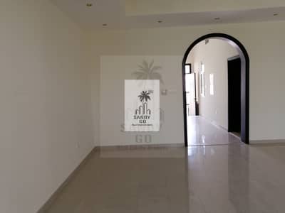 Cozy Villa | Good Location | Vacant | 4BR Cozy Villa | Good Location | Vacant | 4BR