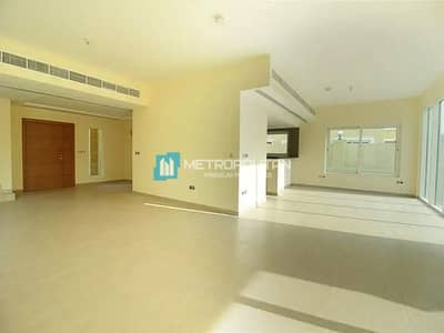 4 Bedroom Villa for Rent in Jumeirah Park, Dubai - Single S row | Multiple cheques |Ready end of June 4 Bedroom Villa for Rent in Jumeirah Park, Dubai - Single S row | Multiple cheques |Ready end of June
