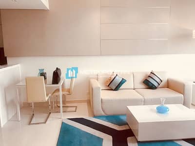 Fully furnished/pool and lake view/easy access Fully furnished/pool and lake view/easy access