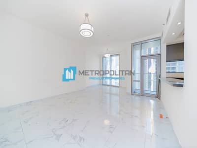 Lowest price in the market/corner unit /canal view Lowest price in the market/corner unit /canal view