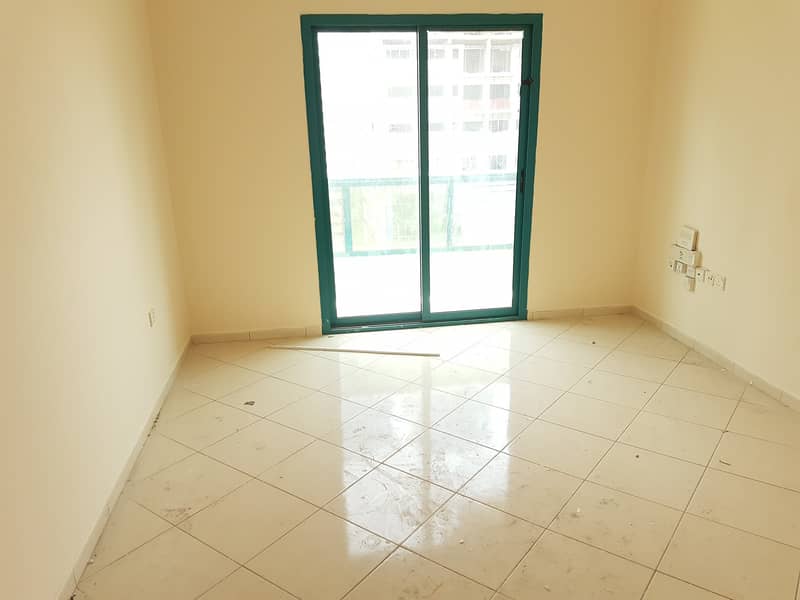 FAMILY SIZE APARTMENT 1BHK WITH BALCONY JUST IN 22K