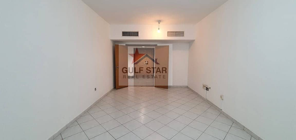 Amazing 1 Bedroom Partial Sea View/Parking/No Deposit Amazing 1 Bedroom Partial Sea View/Parking/No Deposit
