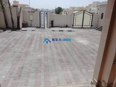 Stand Alone 5 Master BR Villa | Driver Room Stand Alone 5 Master BR Villa | Driver Room