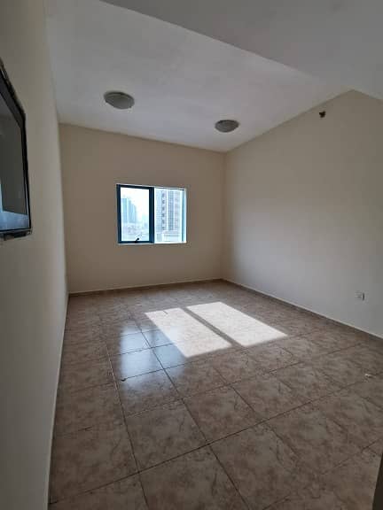 GOOD SIZED!!! 1BHK!!! FOR JUST AED 18000 GOOD SIZED!!! 1BHK!!! FOR JUST AED 18000