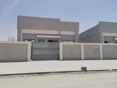 فيلا للبيع فى الياسمين بعجمان بسعر لقطة* فيلا للبيع فى الياسمين بعجمان بسعر لقطة*