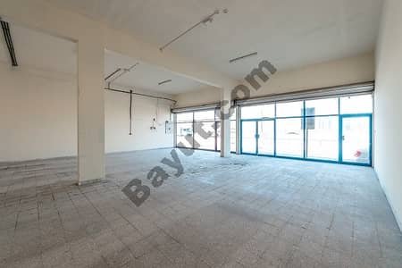 No commission, showroom with mezzanine on main road No commission, showroom with mezzanine on main road