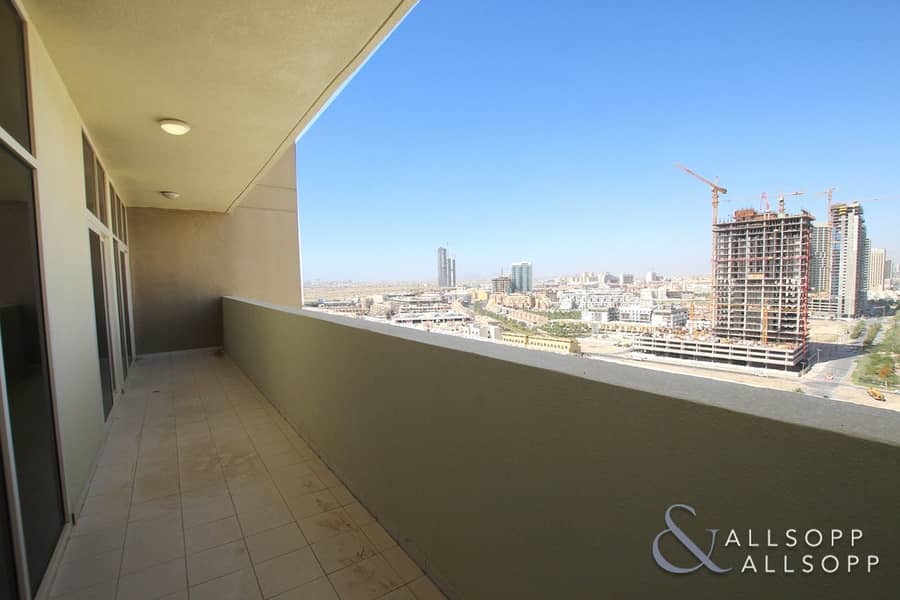 Modern 2 Bed | 2 Balcony | Fully Furnished
