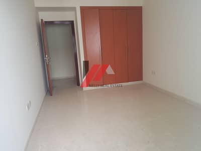 1 BHK WITH BALCONY-WARDROBES-PARKING FREE 32K 1 BHK WITH BALCONY-WARDROBES-PARKING FREE 32K