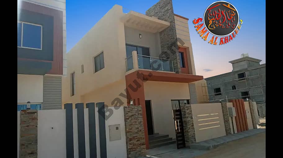 Luxury villa with modern design and attractive price - freehold