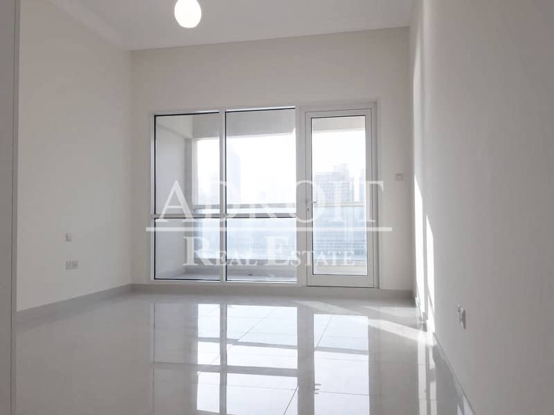 Spacious | View of Canal| Beautiful 1BR Apt in RBC Tower